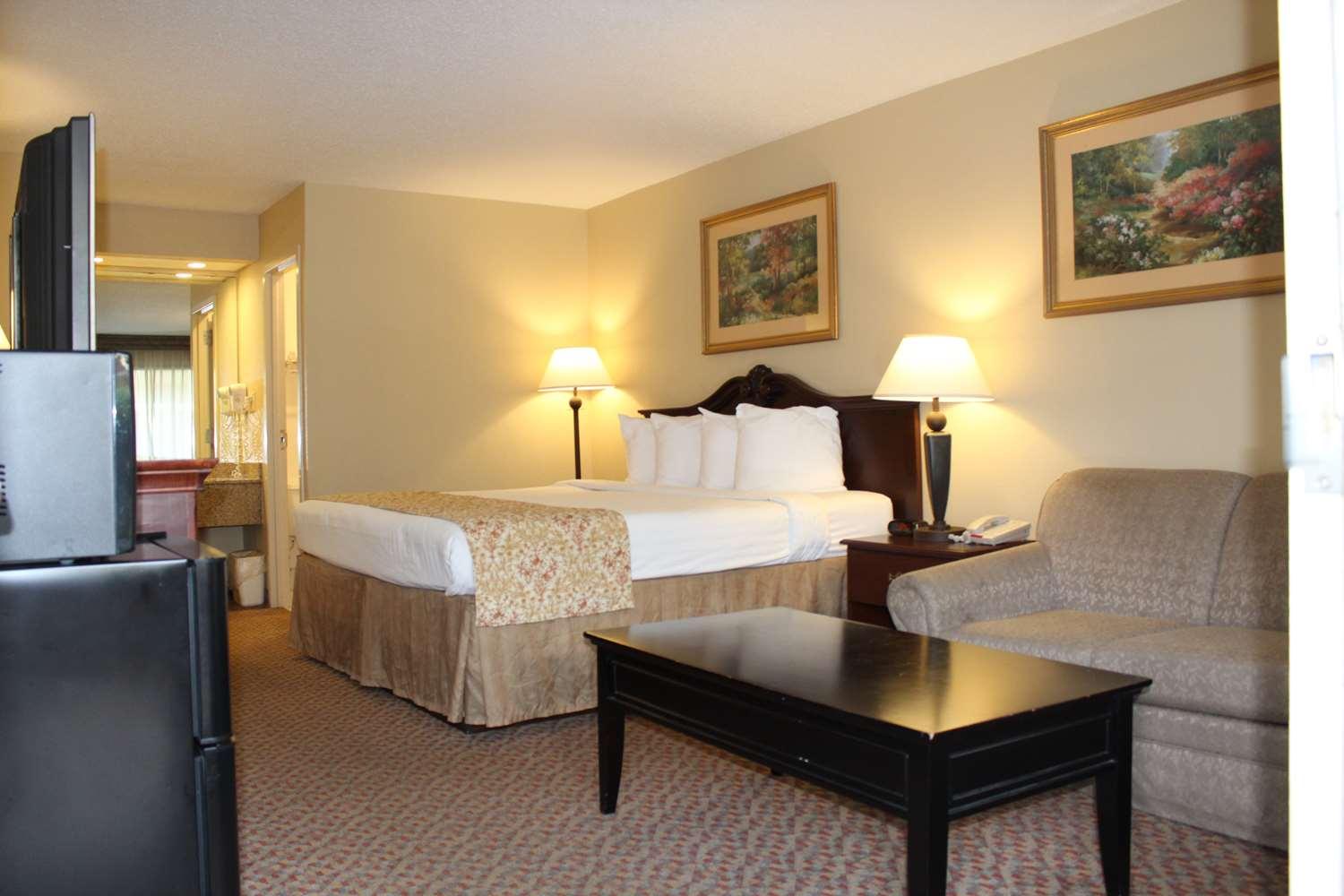 Surestay Plus Hotel By Best Western Southern Pines Pinehurst מראה חיצוני תמונה