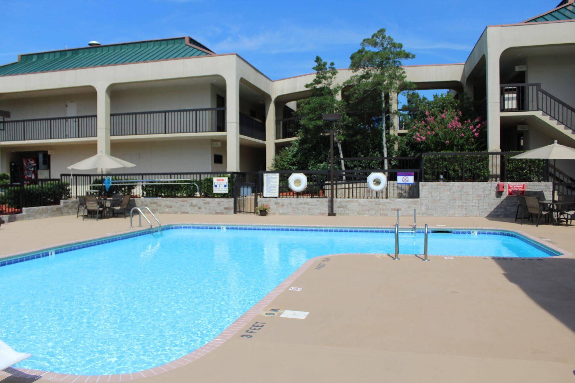 Surestay Plus Hotel By Best Western Southern Pines Pinehurst מראה חיצוני תמונה