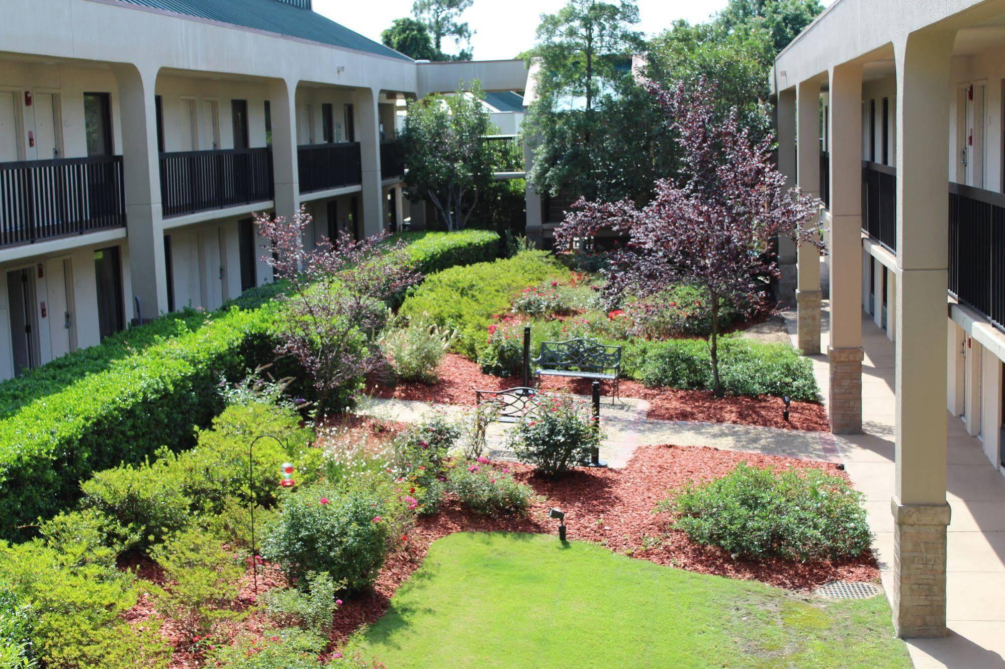 Surestay Plus Hotel By Best Western Southern Pines Pinehurst מראה חיצוני תמונה